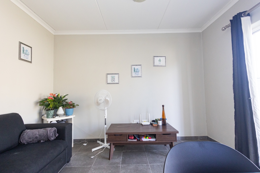 1 Bedroom Property for Sale in Haasendal Western Cape